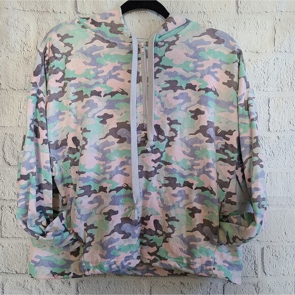 Fabletics Washed Real Teal Camo Hallie Cinchable Half-Zip Hoodie Medium - Picture 2 of 8